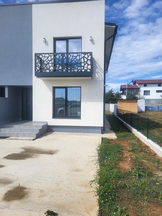 Vand casa in targoviste!!!