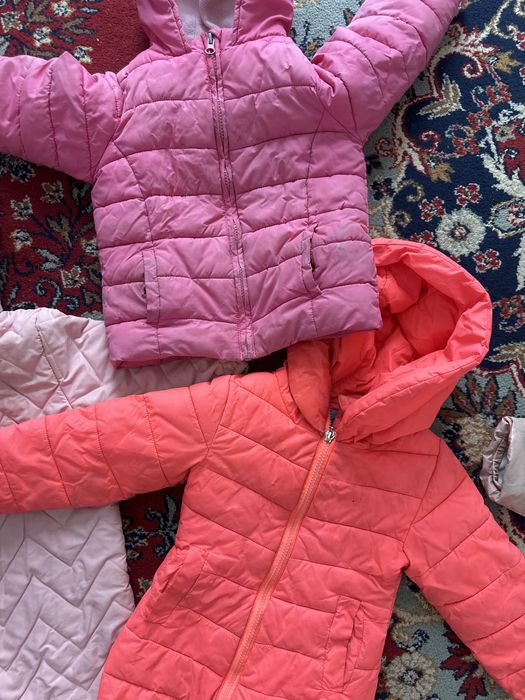 Детские куртки отдам бесплатно