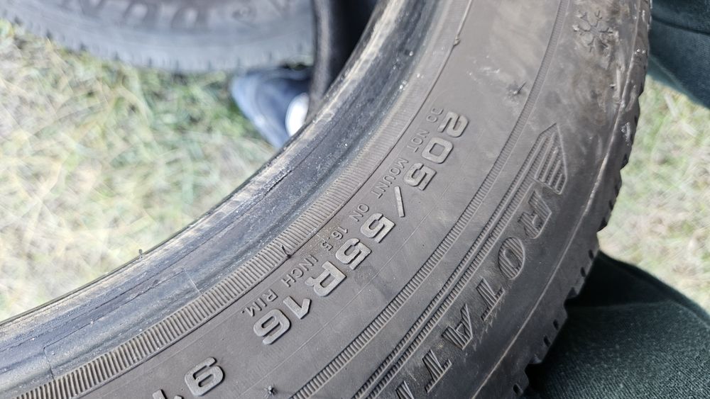 2бр гуми 205 55 16 дот 20 дънлоп