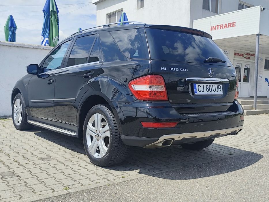 MERCEDES-BENZ ML-Class 2010 — imagine 3
