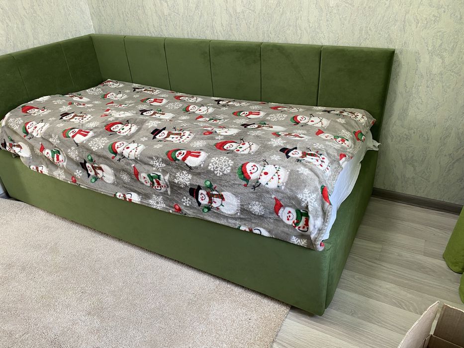 Продам кровать
