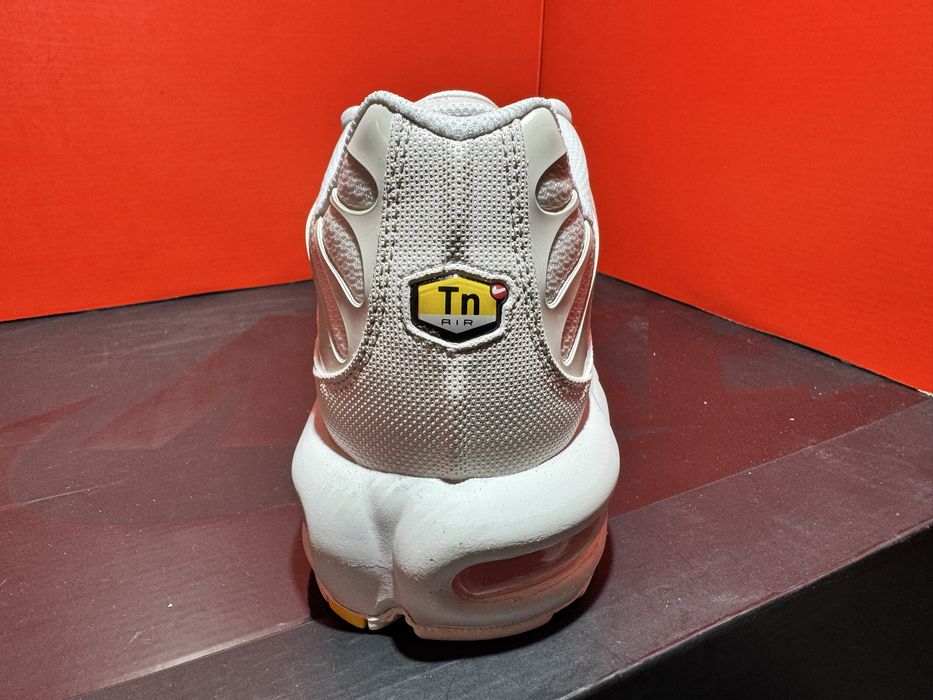 Оригинални! Nike Air Max Plus - 45.5 ShoeMag