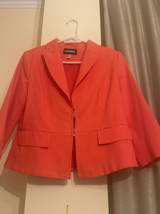 Дамско сако KENSOL