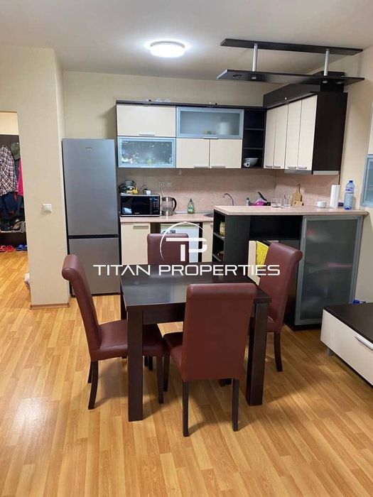 Дава се под наем Двустаен апартамент в Варна, Център - 75 кв.м за 500 € - Снимка #2