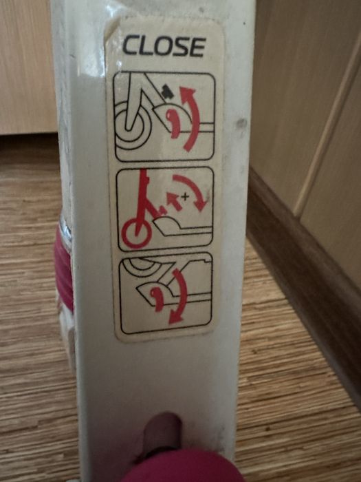 Самокат фирмы Roces