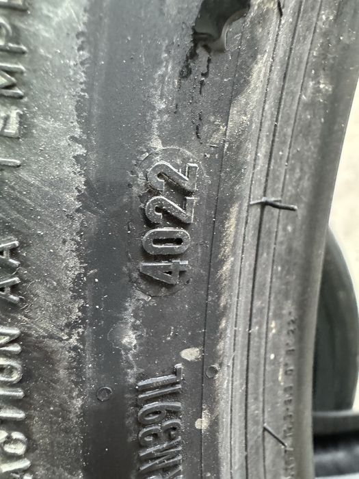 255 40 21/285 35 21 pirelli vara steluta/Mo