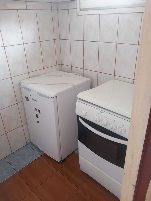 Grsoniera - Bucuresti3 B-dul Unirii, in spate la Rond Alba Iulia