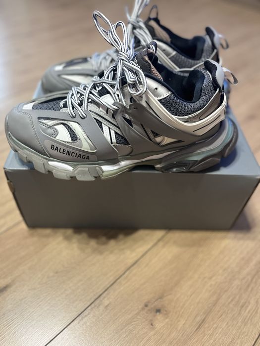 Balenciaga Track