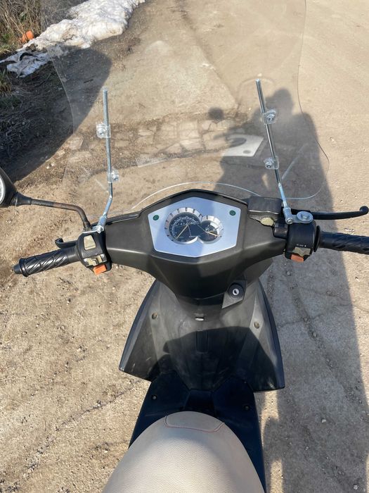 Scuter Generic XOR50 se vinde URGENT