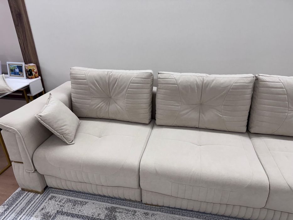 Продам новый диван