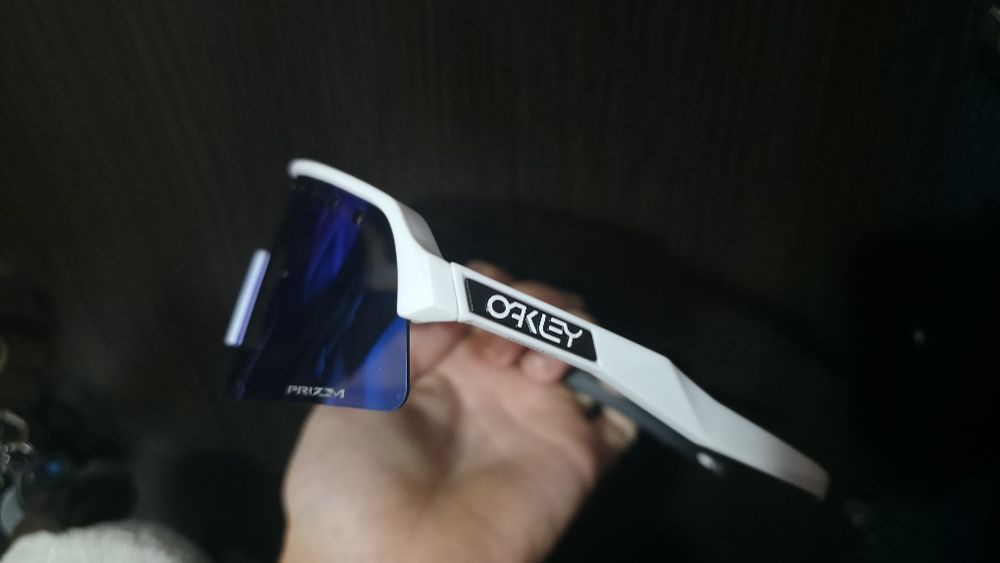 Ochelari Oakley Sutro Sweep sport ciclism alergare