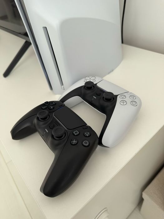 Playstation 5 Slim disk edition pachet complet + 1 controller