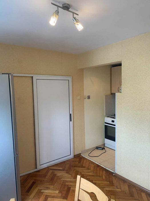 Продава се Двустаен апартамент в Търговище, Център - 67 кв.м за 1062 €/кв.м - Снимка #3