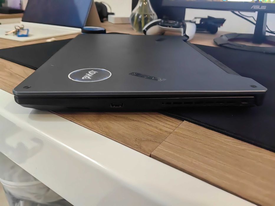 ASUS TUF A15 FA506IV (Ryzen 7 4800H / RTX 2060 / 16GB RAM / 1TB SSD)