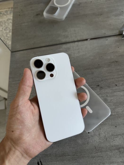 iPhone 16 PRO 256g White
