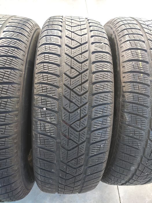 225/65/17 Pirelli