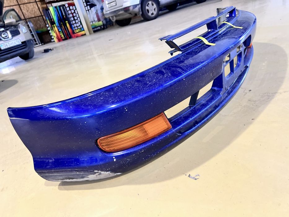 Бампер toyota curren