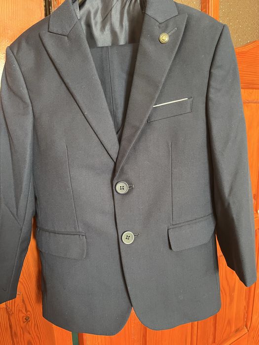 Кастюм темный 2класс