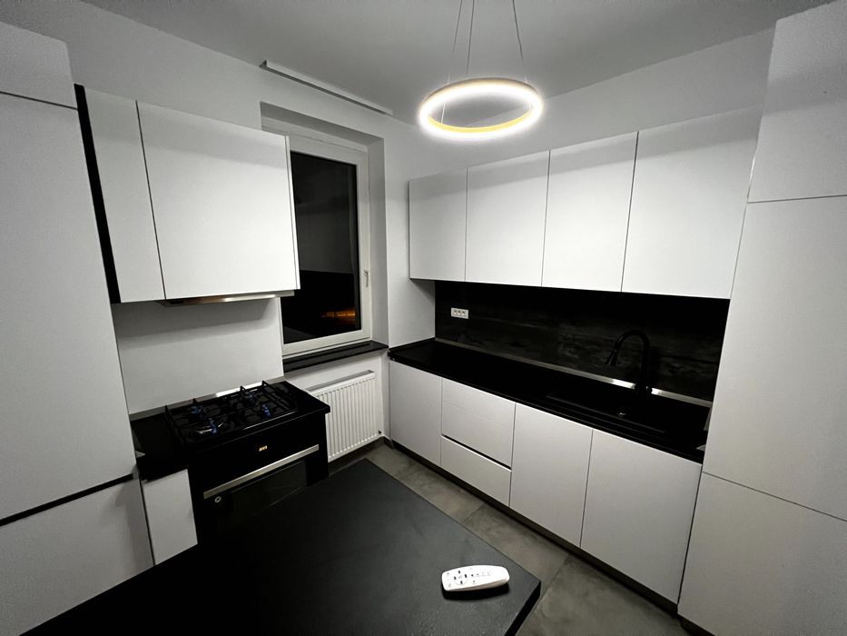 Apartament de închiriat – FALEZA CAZINO CONSTANTA