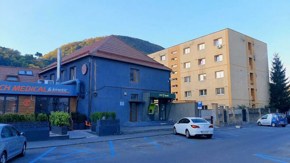 Închiriez locuință în centrul Braşovului, zona Filaromonicii