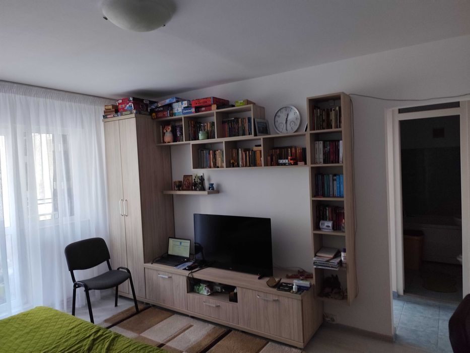 proprietar vand apartament 2 camere
