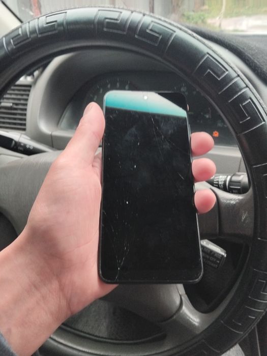 Айфон 13,128гиг,