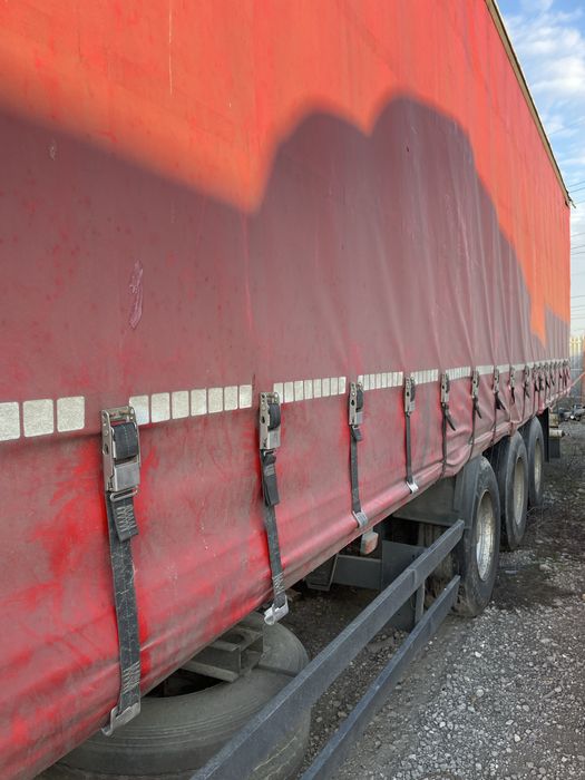 Ansamblu prelata și bena