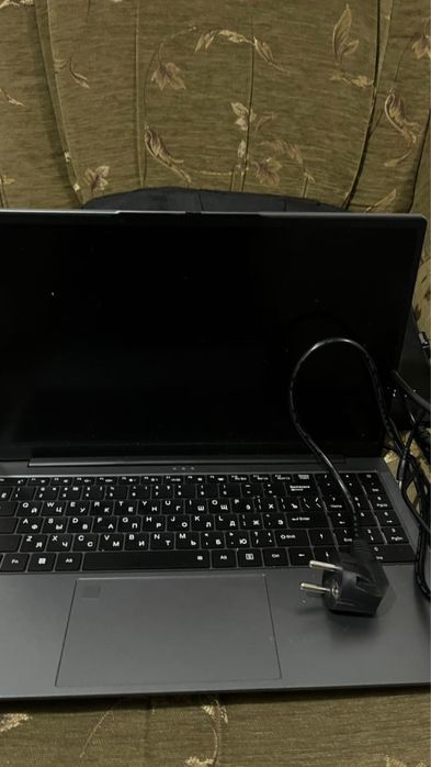 Zentek ноутбук новый