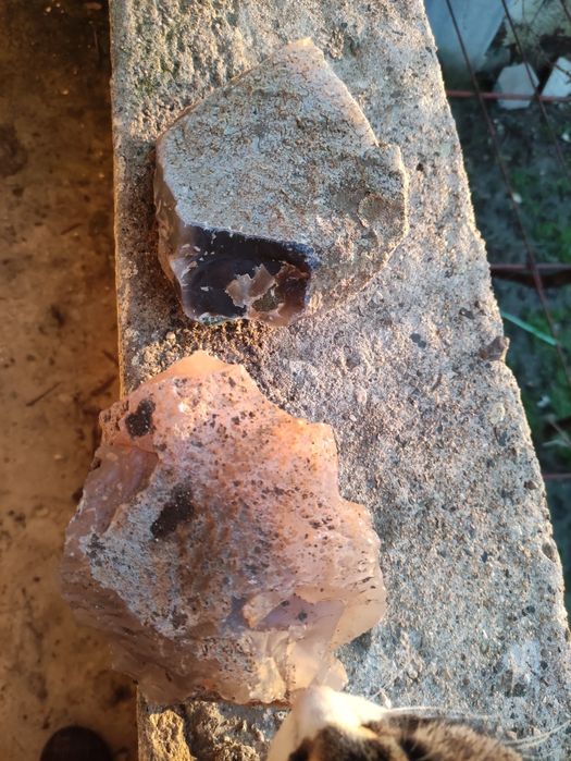 Продавам кристали