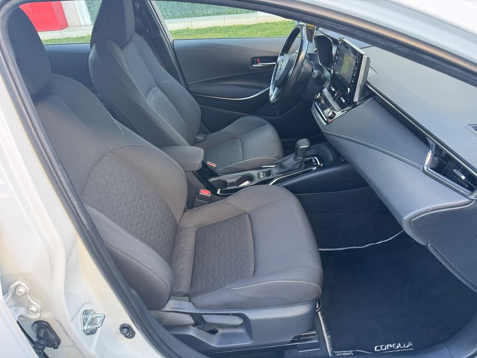 Toyota Corolla Tva Deductibil 1 An Garantie 1.8 Hybrid Sport 152cp