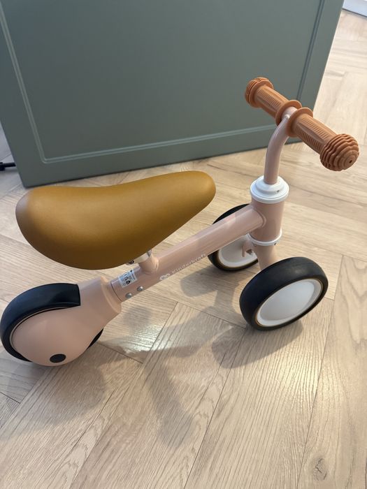 Bicicleta de echilibru Kinderkraft