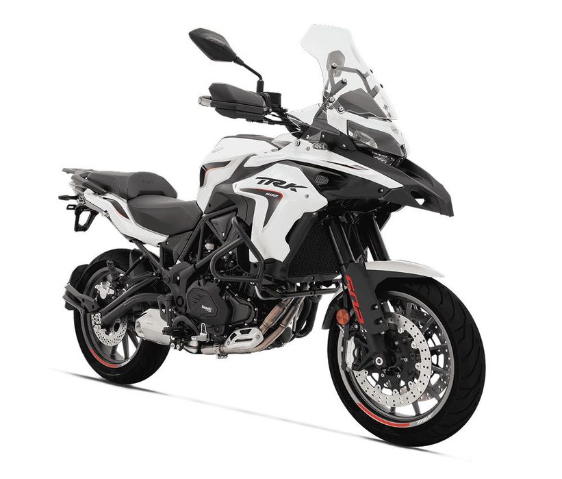 Мотоцикл Benelli TRK 502