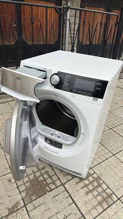 Сушилня AEG 9000 термопомпа