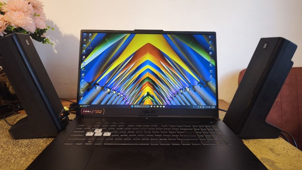 Boxe Logitech 2.0 laptop sau PC impecabile