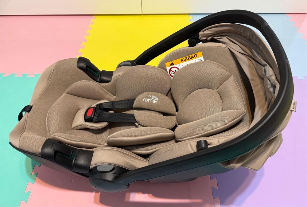 Scaun auto tip scoică pentru copii Britax Römer, reclinabil, 0-15 luni, 40-85 cm, 0-13 kg, BABY-SAFE PRO