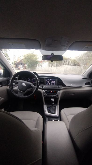 Hyundai elantra 2018