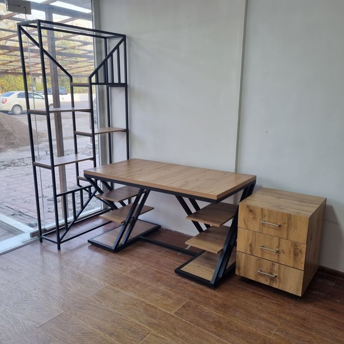 ИзготовленияЛофт стелажяжи на ваш выбор и дизайн