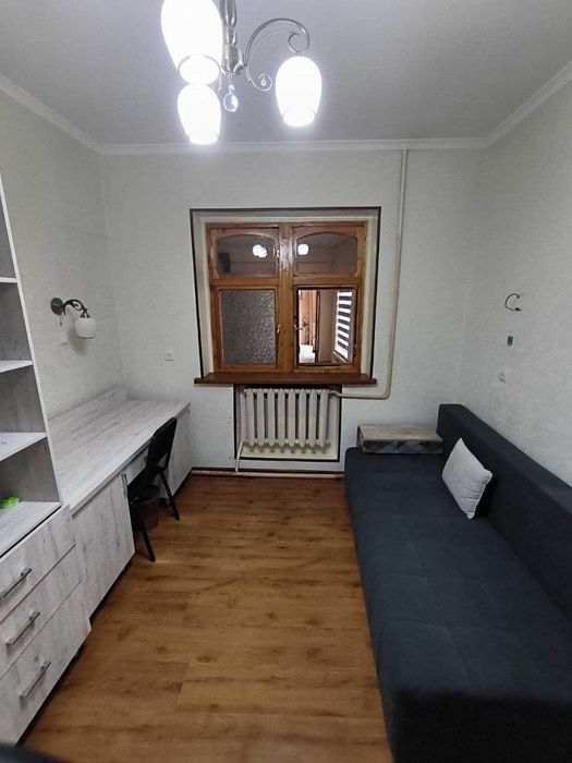 Продается 4,3 сотки на Буюк Ипак Йули, Никитина, Хирмонтепа