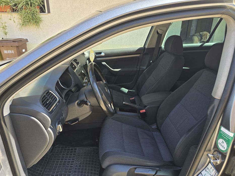 VOLKSWAGEN Golf 2011 — imagine 4
