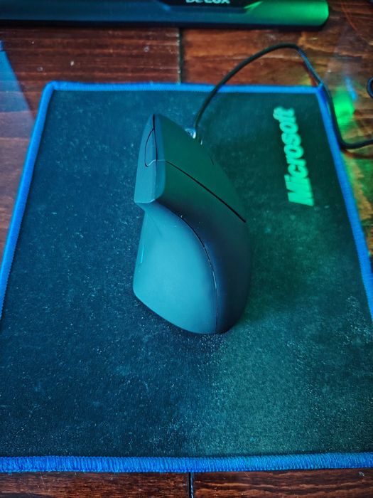 Вертикальная мышь, 6 кнопок