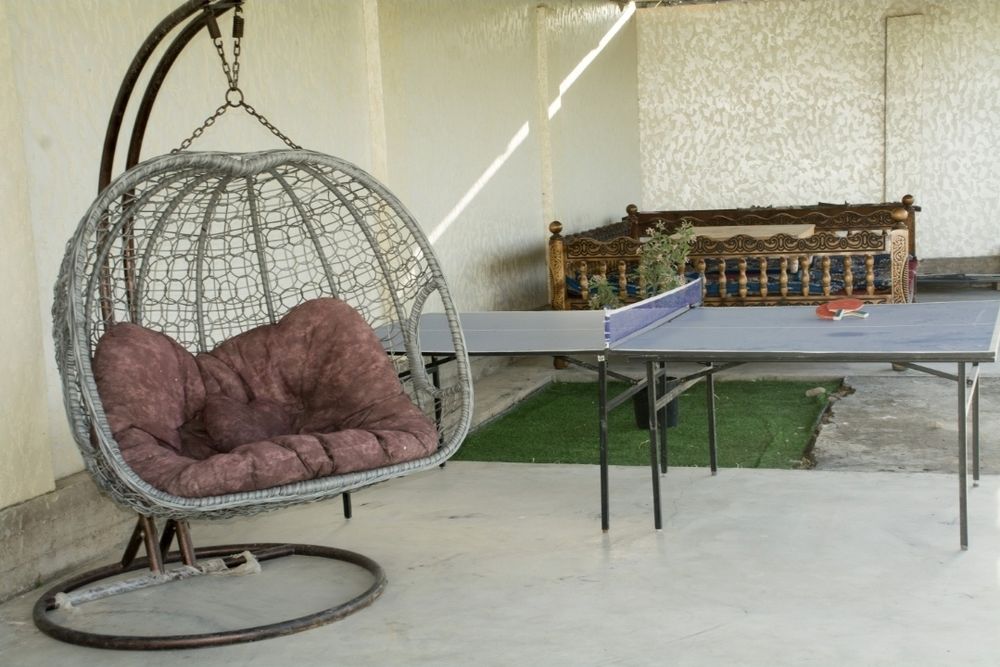 Tashmore boyida Янги dacha, kater chaqirsa boladi, baliq tutsa boladi.