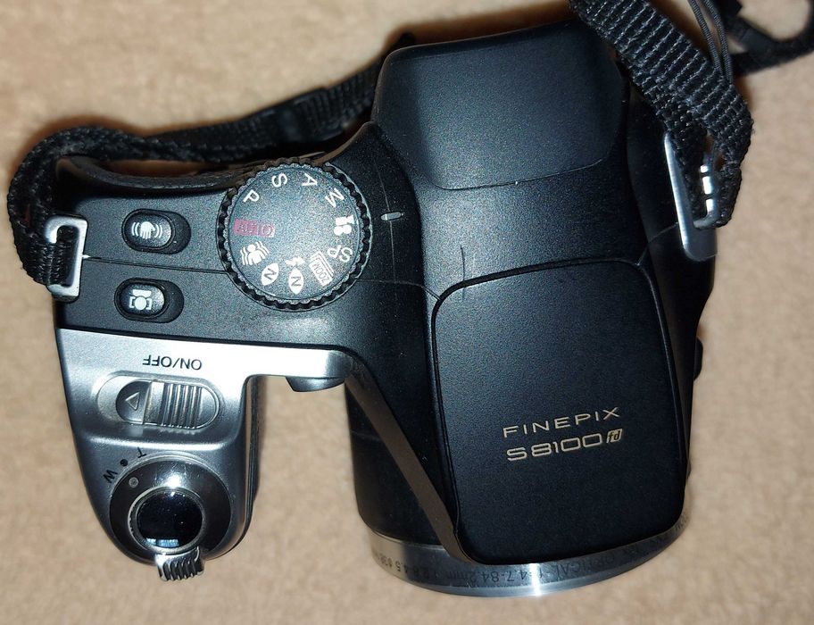 Fujifilm FinePix S8100fd