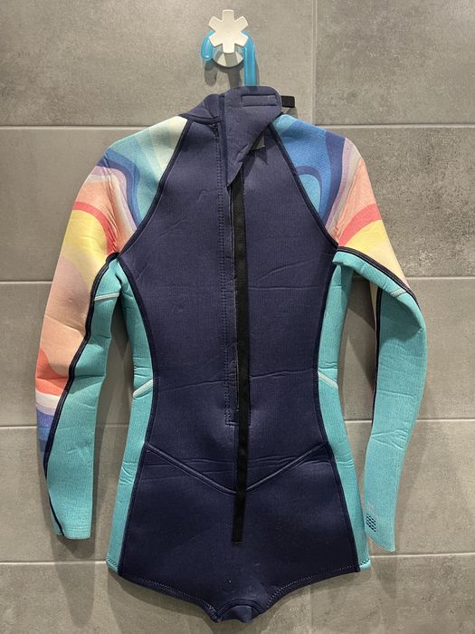 Дамски / детски неопрен Billabong XXS