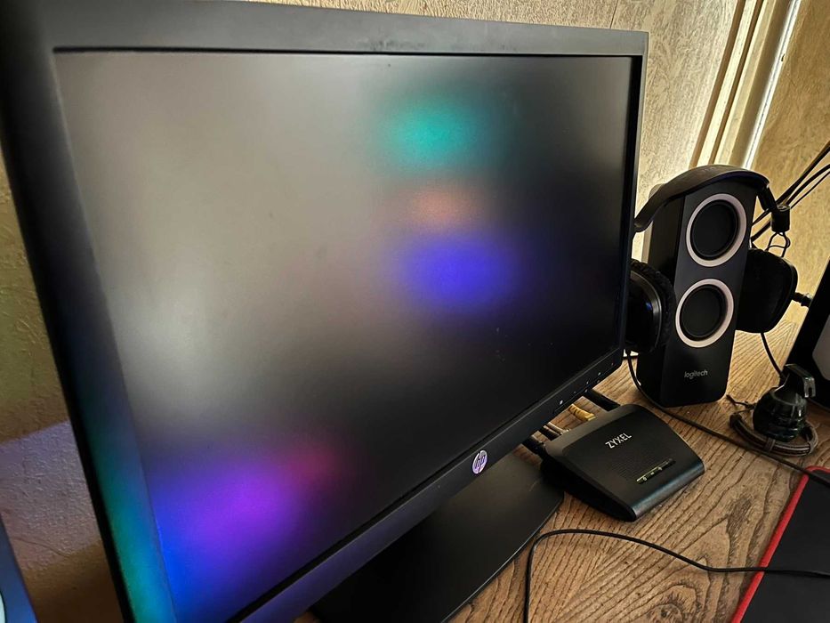 Монитор HP Compaq 22inch