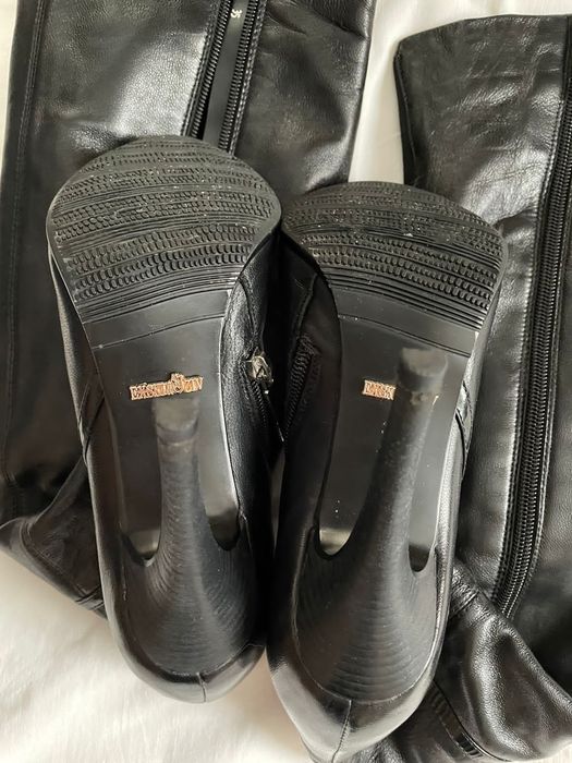 Продаю ботфорды кожаные