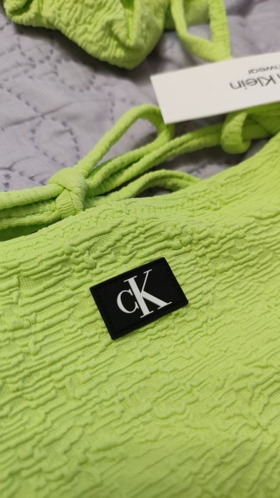 Ново горнище на бански Calvin Klein M size