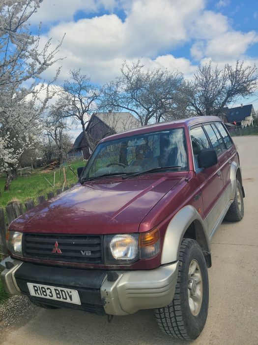 Mitubishi shogun 3.0 benzină manual