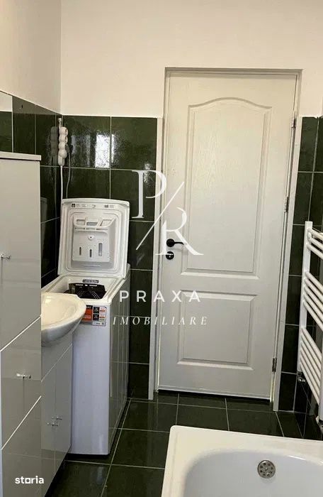 Apartament 1 camera, 32 mp + 2 balcoane,  parcare, mobilat, zona Muzeu