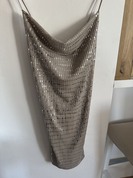 Rochie scurta cu paiete