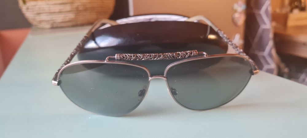 Roberto Cavalli оригинални слънчеви очила с твърд калъф и кърпичка